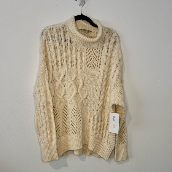 Athleta Sweaters - NWT Athleta Bedford Wool Cashmere Cable Knit T-Neck Sweater Cream Size M